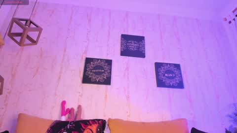 Snapshot of lixie_ chatting on January 2025 06:56:01 PM Vanessa online show from January 2025 06:56:01 PM