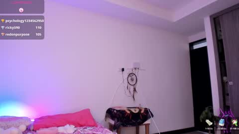 Snapshot of lixie_ chatting on February 2025 08:03:01 PM Vanessa online show from February 2025 08:03:01 PM