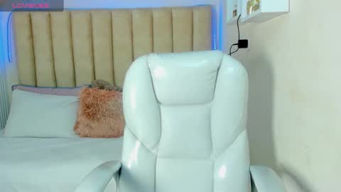 Snapshot of liz_bohemia chatting on February 2025 10:39:02 PM LIZ online show from February 2025 10:39:02 PM