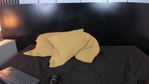 Snapshot of liz_goth chatting on February 2025 04:14:01 PM Liz online show from February 2025 04:14:01 PM