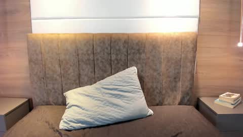 Snapshot of liz_goth chatting on March 2025 12:57:02 PM Liz online show from March 2025 12:57:02 PM