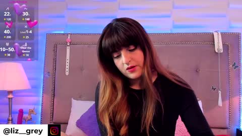 Snapshot of liz_grey_ chatting on January 2025 09:10:01 PM online show from January 2025 09:10:01 PM