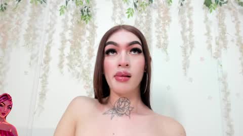 Liz Luna online show from June 2026 09:05:02 PM