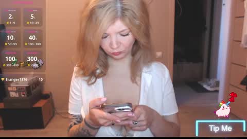 Snapshot of liza_wet chatting on April 2026 02:04:01 AM Liza Wet online show from April 2026 02:04:01 AM