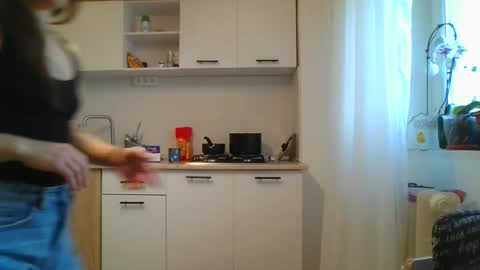 Snapshot of lizalish chatting on January 2025 07:05:01 AM Liza online show from January 2025 07:05:01 AM