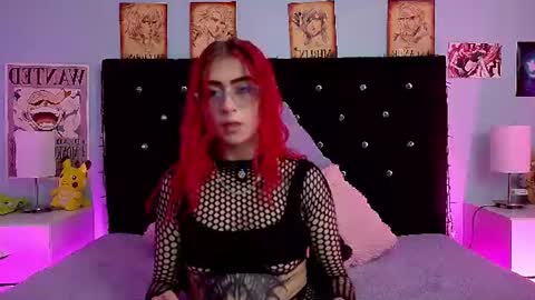 Snapshot of lizz_bela1 chatting on June 2026 10:53:02 PM Lizz online show from June 2026 10:53:02 PM
