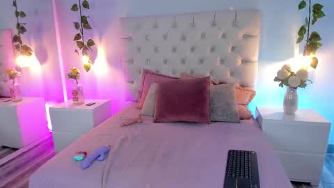 Lizz collins online show from January 2026 04:28:01 AM