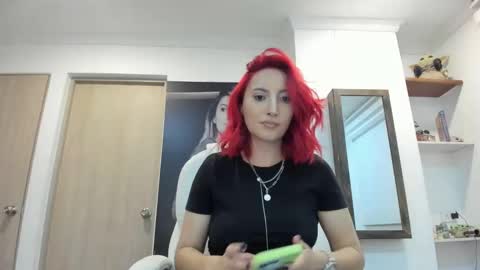 lizzdoux online show from October 2025 02:20:01 AM