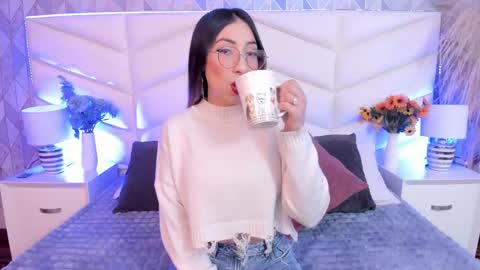 LIZZI online show from January 2026 12:10:01 PM