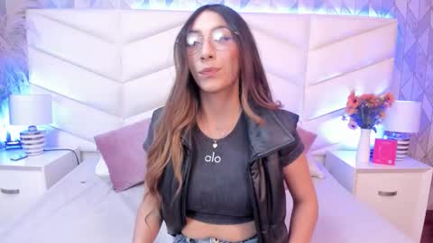 LIZZI online show from February 2026 07:21:01 PM