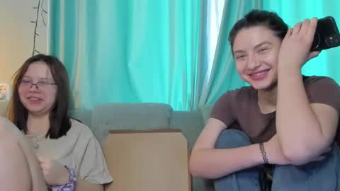 lizzi_muur online show from January 2025 12:13:01 PM