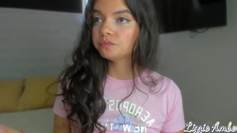 lizzieamber online show from January 2025 12:15:02 PM