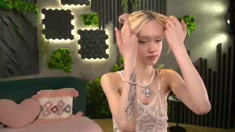 Liza online show from May 2026 01:16:01 PM