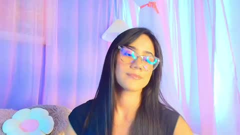 Snapshot of lizzy_kane chatting on April 2026 08:26:02 PM lizzy_kane online show from April 2026 08:26:02 PM