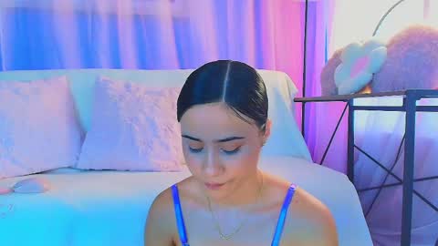 Snapshot of lizzy_kane chatting on May 2026 08:38:02 PM lizzy_kane online show from May 2026 08:38:02 PM