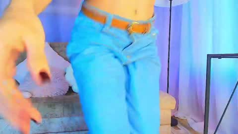 Snapshot of lizzy_kane chatting on May 2026 08:03:02 PM lizzy_kane online show from May 2026 08:03:02 PM
