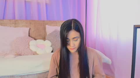 Snapshot of lizzy_kane chatting on May 2026 08:07:01 PM lizzy_kane online show from May 2026 08:07:01 PM