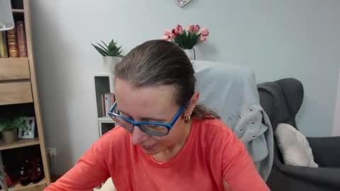 Snapshot of lizzy_sparkle chatting on July 2026 04:17:02 AM Lizzy online show from July 2026 04:17:02 AM