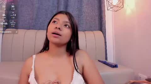 Snapshot of lizzy_sweets chatting on June 2026 10:32:01 PM LIZZY online show from June 2026 10:32:01 PM