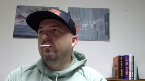 Snapshot of lj345689 chatting on February 2025 11:31:01 PM lj345689 online show from February 2025 11:31:01 PM