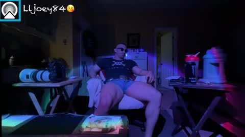 Snapshot of lljoey84 chatting on March 2026 05:08:02 AM lljoey84 online show from March 2026 05:08:02 AM