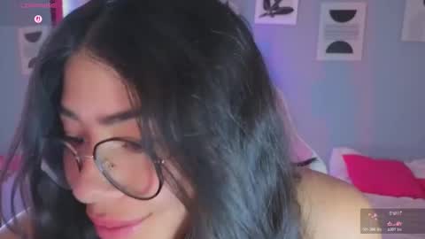 Snapshot of loaluxury chatting on February 2026 05:42:02 PM Pamela online show from February 2026 05:42:02 PM