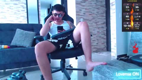 Snapshot of lobito_xxxl chatting on November 2025 07:34:02 PM lobito_xxxl online show from November 2025 07:34:02 PM