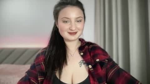 locaalis1 online show from March 2025 05:28:01 PM