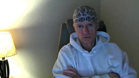 Snapshot of loco_joe chatting on May 2026 08:33:02 AM Loco Joe online show from May 2026 08:33:02 AM