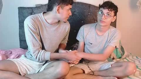 Snapshot of logan_willyams_ chatting on October 2025 11:05:01 PM logan_willyams_ online show from October 2025 11:05:01 PM