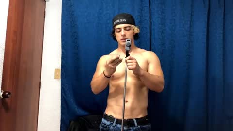 Snapshot of logan_x3 chatting on January 2025 07:17:02 AM Logan online show from January 2025 07:17:02 AM