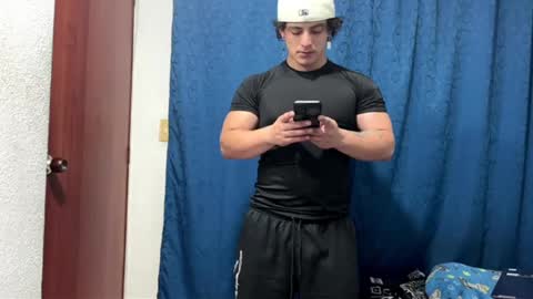 Snapshot of logan_x3 chatting on September 2025 03:39:02 AM Logan online show from September 2025 03:39:02 AM