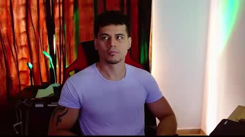 Loganandrwz online show from February 2026 05:42:01 PM