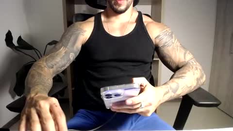 Logan Wolfp online show from June 2026 05:03:02 AM