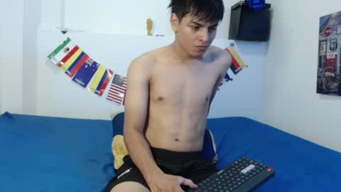 Snapshot of loganjhonson19 chatting on July 2026 11:17:01 PM loganjhonson19 online show from July 2026 11:17:01 PM