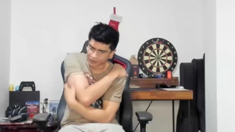 Snapshot of logannick chatting on March 2025 07:37:02 AM Logan online show from March 2025 07:37:02 AM