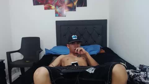 logannthh online show from October 2025 10:03:02 PM