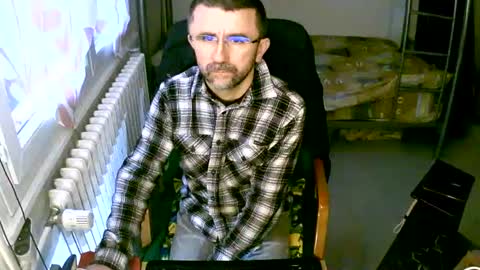 lokoum39 online show from January 2025 04:06:01 PM