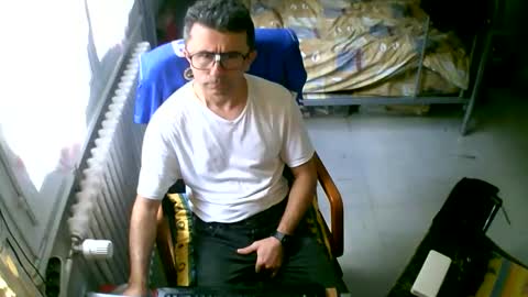 lokoum39 online show from September 2025 11:33:02 AM