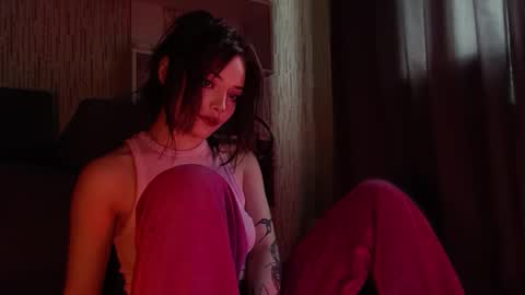 lola online show from March 2026 07:14:02 AM