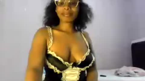 Lola Coco online show from July 2026 10:34:02 AM