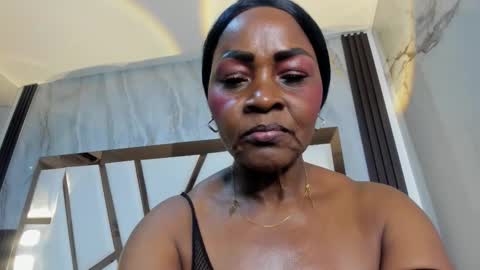 Snapshot of lola_hornei chatting on November 2025 11:32:01 AM Lola online show from November 2025 11:32:01 AM