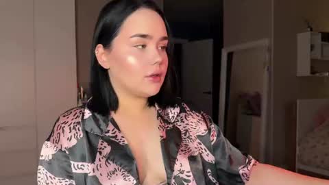 Snapshot of lola_razee chatting on July 2026 10:34:02 PM lola_razee online show from July 2026 10:34:02 PM