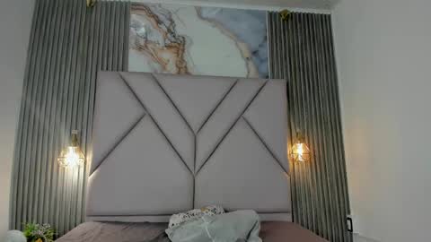 lolabunnysc online show from April 2026 12:06:02 PM