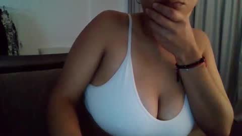 Snapshot of lolacloud chatting on April 2026 11:49:02 PM lolacloud online show from April 2026 11:49:02 PM