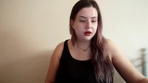 Lola online show from April 2026 08:31:02 AM