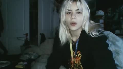 Snapshot of lolalixx6969 chatting on December 2024 07:28:01 AM Lola Lixx online show from December 2024 07:28:01 AM