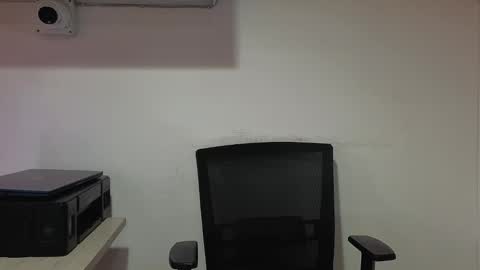 lolalola_12 online show from November 2025 03:49:02 AM