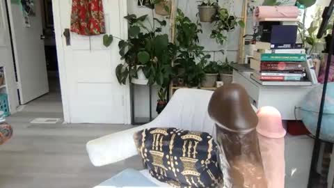 Snapshot of lolalustful chatting on April 2026 07:18:01 PM Lola Lustful online show from April 2026 07:18:01 PM