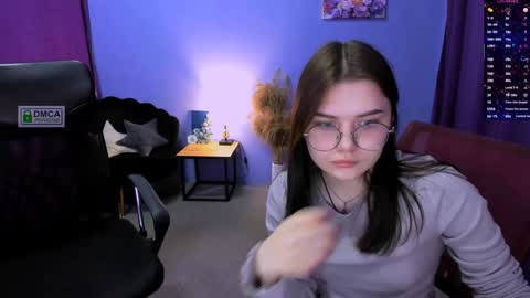 Snapshot of lolamrrr chatting on January 2025 01:02:01 PM Lola pvt is OPEN online show from January 2025 01:02:01 PM